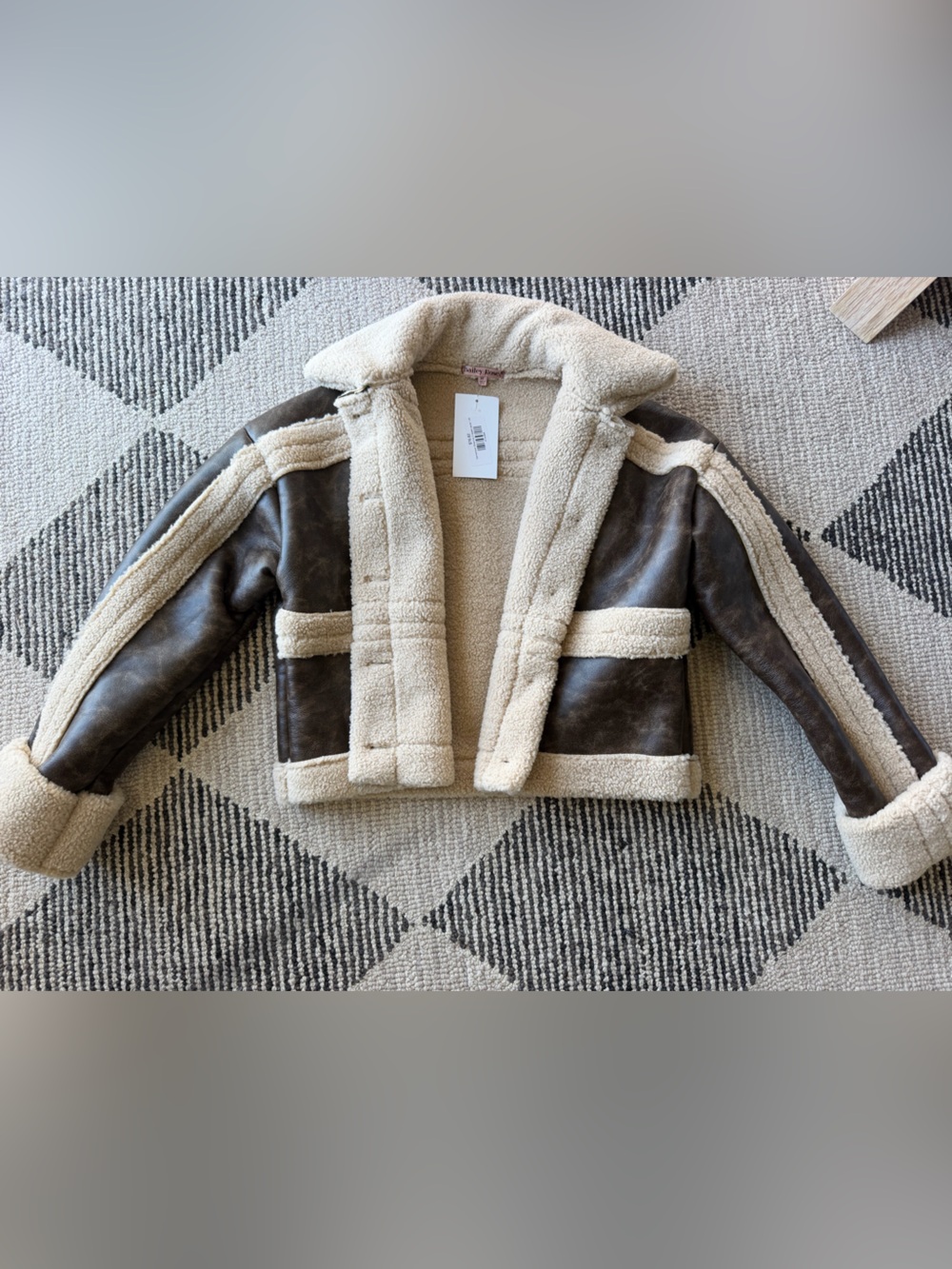 Bailey Rose Brown Faux Leather Shearling Cropped Jacket XS NWT